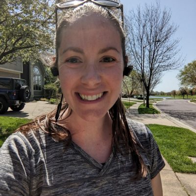 Selfie of Stephanie Redfern in running gear.