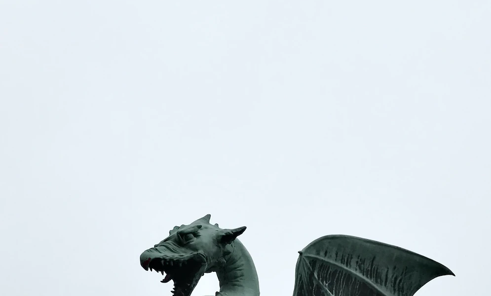 Image of statue of Dragon
