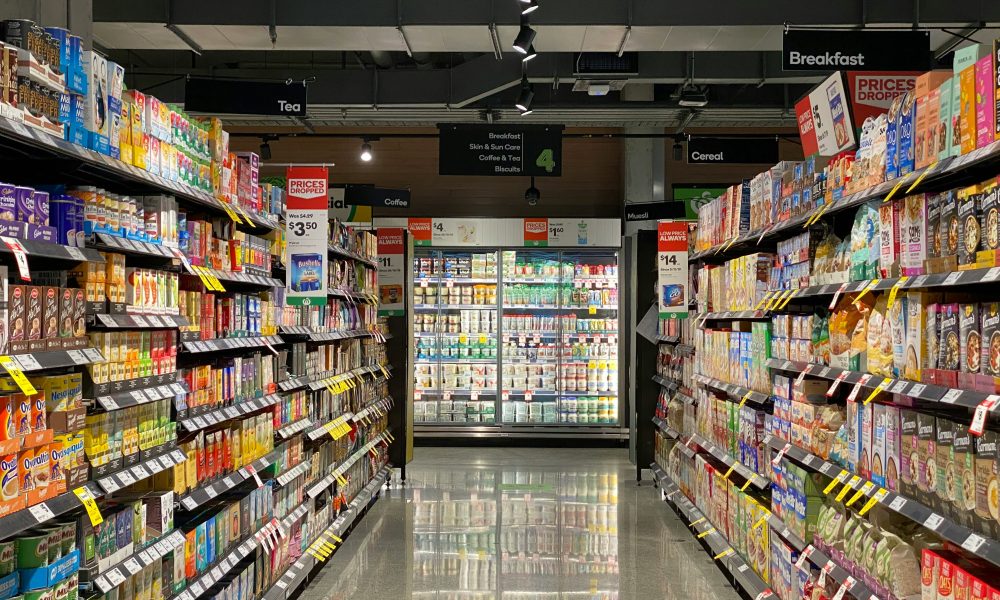 Photo of grocery store courtesy of Franki Chamaki on Unsplash.
