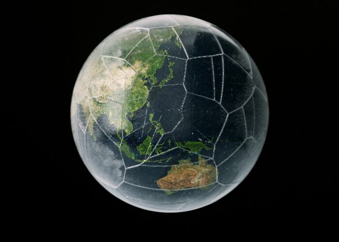 Photo of a cracked earth. Courtesy of 愚木混株 Yumu on Unsplash.